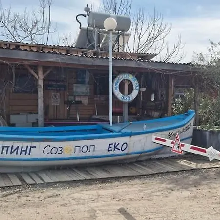 шангри ла-3, плаж градина Σωζόπολη